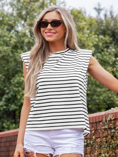 Футболка Cupshe білий/чорний біла