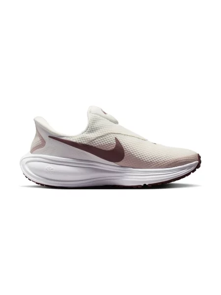 Tenisky Nike Revolution