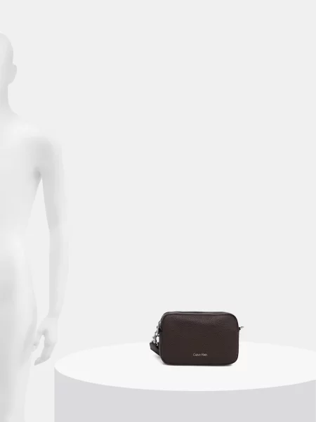 Calvin Klein keresztpántos táska női műbőr barna