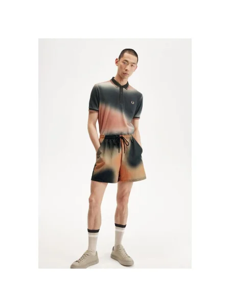Scurt pantaloni Fred Perry cu imagine negru