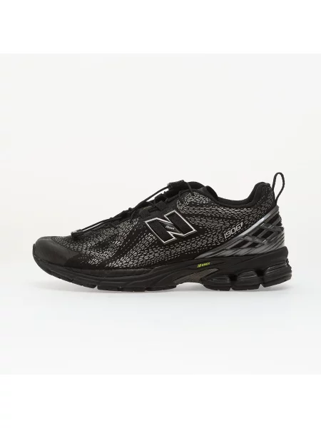 Сникърси New Balance Black/ White/ Alkaline Green EUR 42 бяло