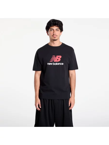 Футболка New Balance черная