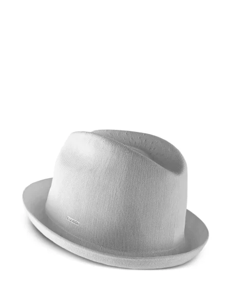 Căciulă Kangol alb