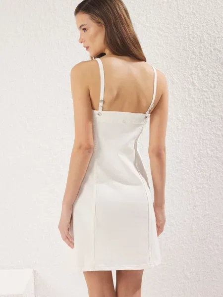 Rochie Trendyol alb