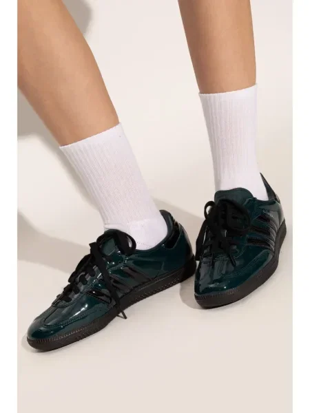 Prugasti prsluk Adidas od flisa s vezicama crvena