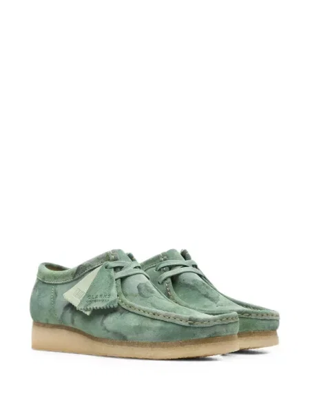 Камуфлажни пустинни ботуши Clarks Originals с принт зелено
