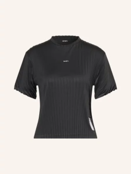 Satisfy Koszulka Do Biegania Auralite™ Pleated schwarz czarna