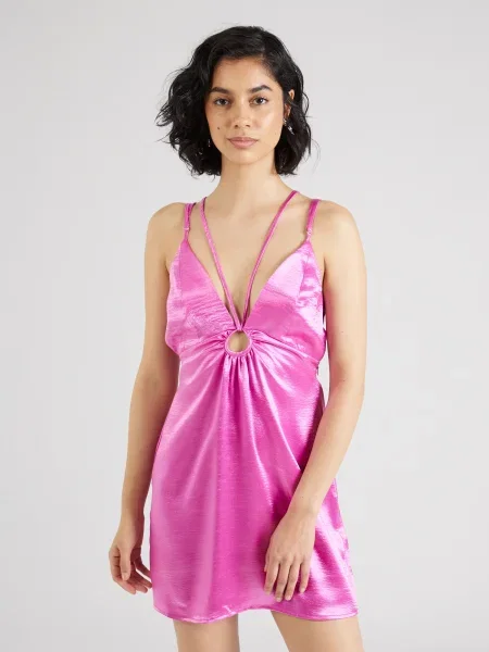 Nasty Gal Koktélruhák pitaja