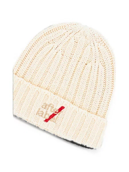 Căciulă After Label cu broderie