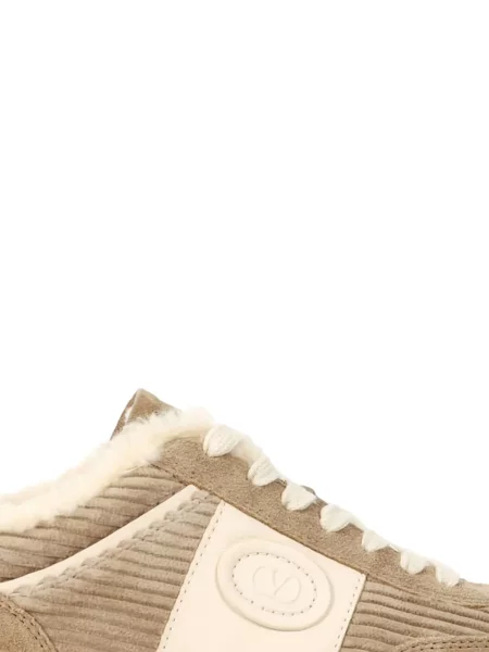 Sneakerși Valentino Garavani cu șireturi din dantelă