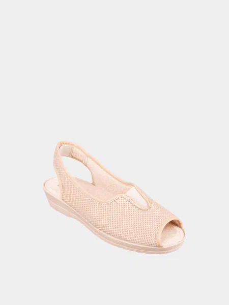 Повседневные босоножки Casual бежевые