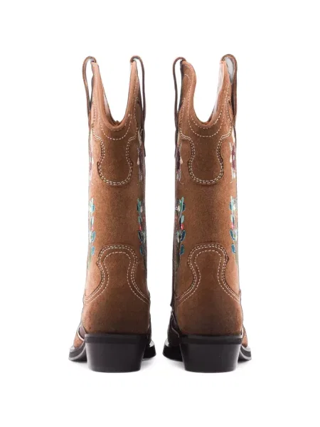 Botine Puraai maro