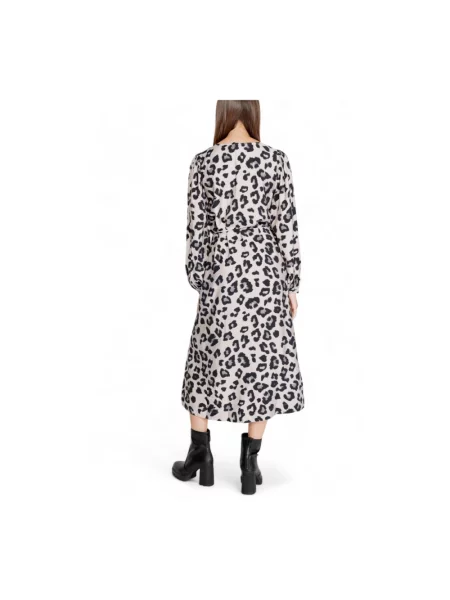 Wielobarwność sukienka maxi Jacqueline De Yong w panterkę do kolan czarna