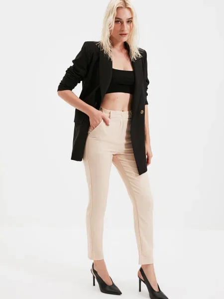 Hlače Trendyol bež