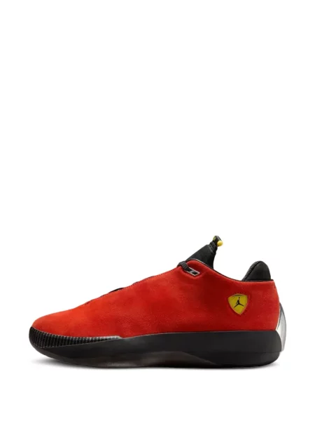 Sneakerși Jordan roșu