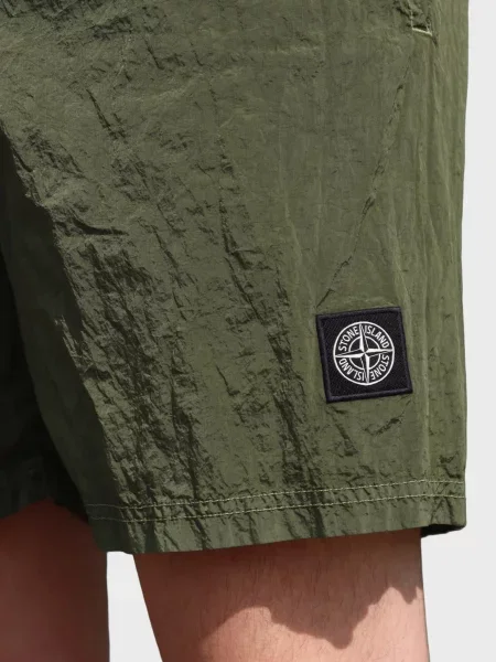Шорты Stone Island с камнями зеленые