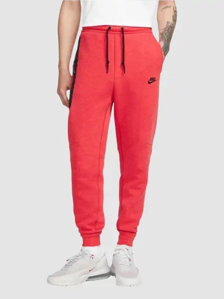 Джоггеры Nike красные