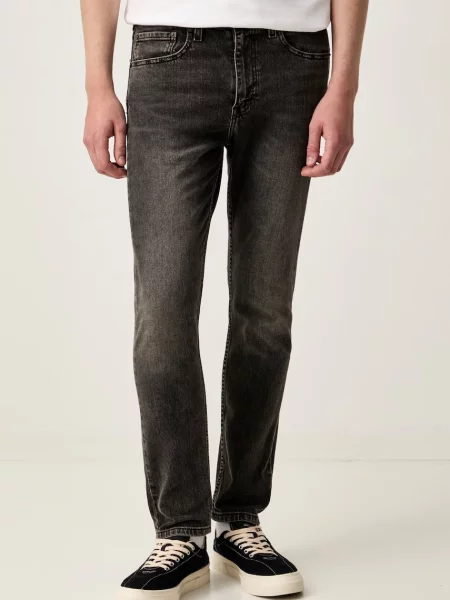 Levi's jeansy slim taper SLIM FIT STRAIGHT szare