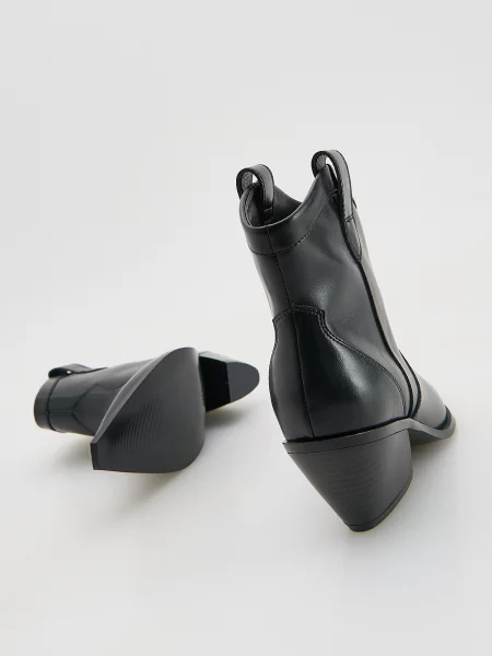 Ботинки Reserved черные