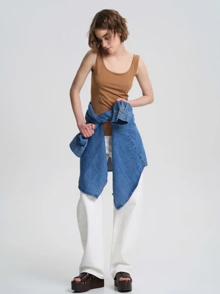 Майка Роза світло-коричневий коричнева