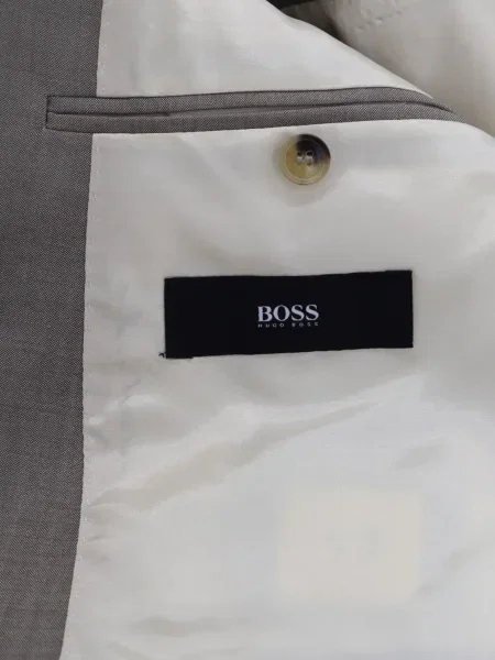 Sacou Boss