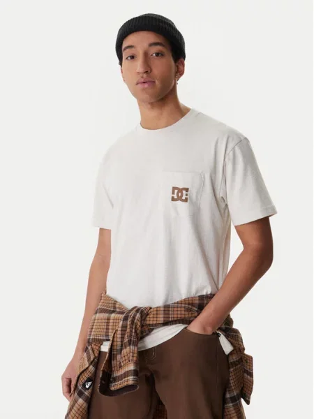 DC Shoes Marškinėliai Star Pocket smėlio