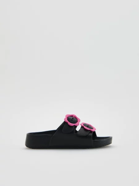 Шлепанцы Reserved черные