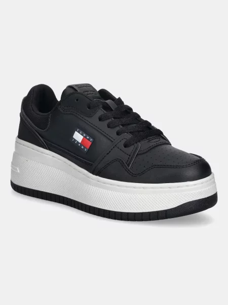 Кожени маратонки Tommy Jeans TJW RETRO BASKET FLATFORM черно