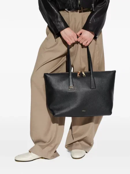 Geanta de piele Furla din piele negru