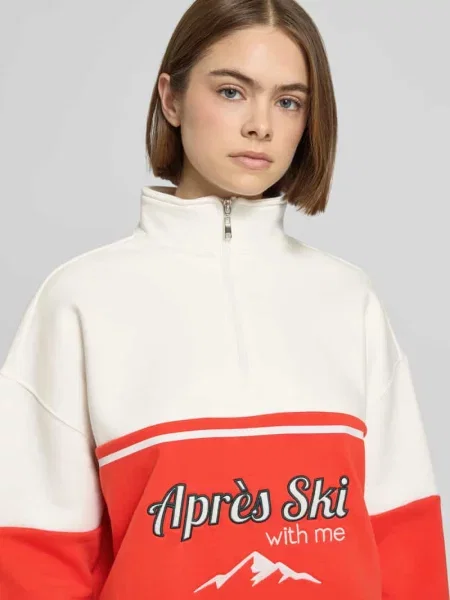 Bluza o kroju relaxed fit ze stójką model „Jenny” Leger czerwona