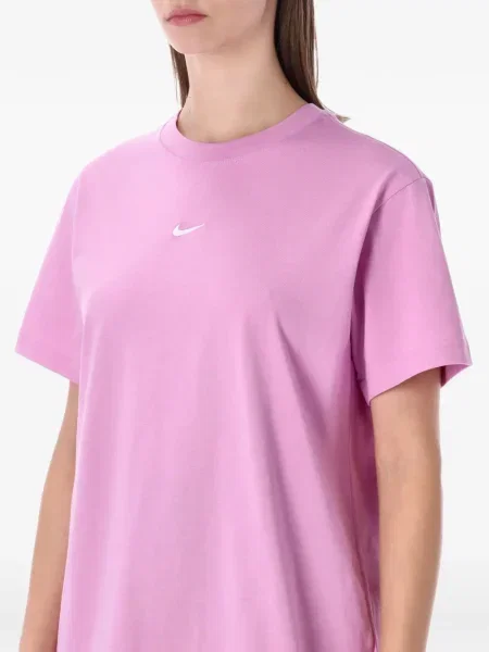 Класически шорти Nike бяло