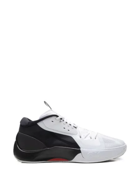 Sneakerși Jordan alb