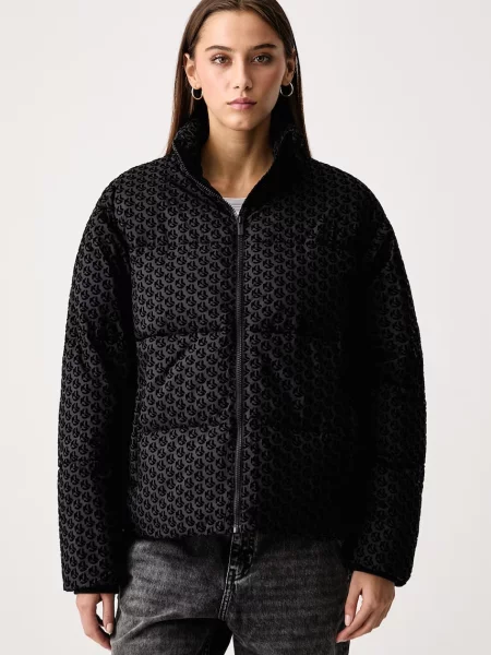 Karl Lagerfeld Jeans geacă matlasată pentru femei negru