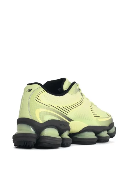 Sneakers New Balance με φθαρμένο εφέ πράσινο