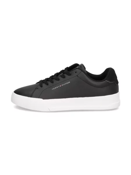 TOMMY HILFIGER Tenisky COURT CORE / bílá černá