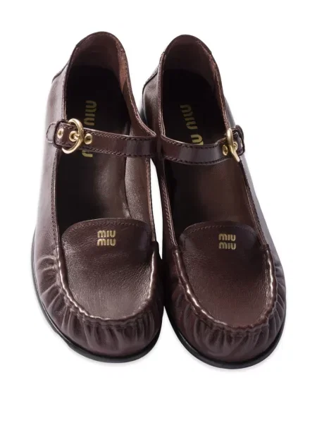 Pantofi loafer Miu Miu din piele maro