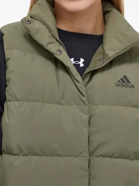 Geacă cu puf Adidas din piele de căprioară cu dungi cu glugă albastru
