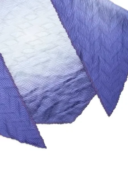 Fular Giorgio Armani cu gradient violet