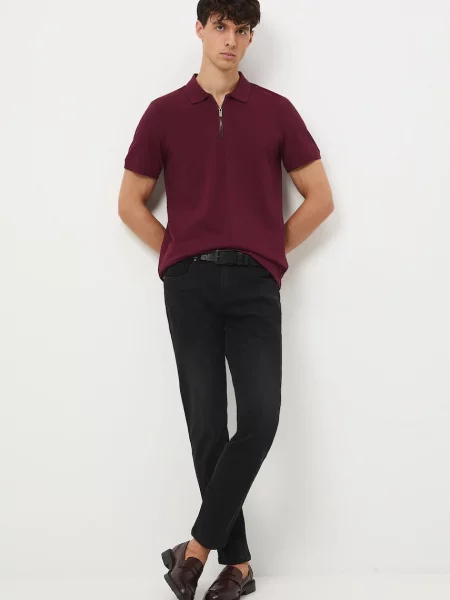 Тениска с яка Medicine с изчистен дизайн бордо