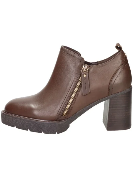 Pantofi Carmela maro