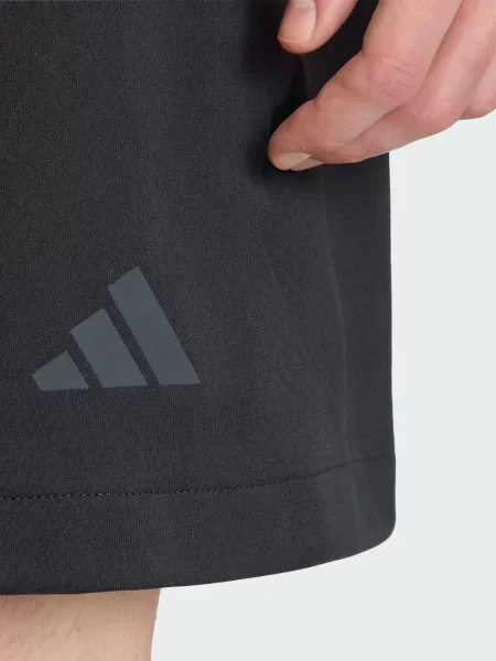 Повседневные шорты Adidas черные