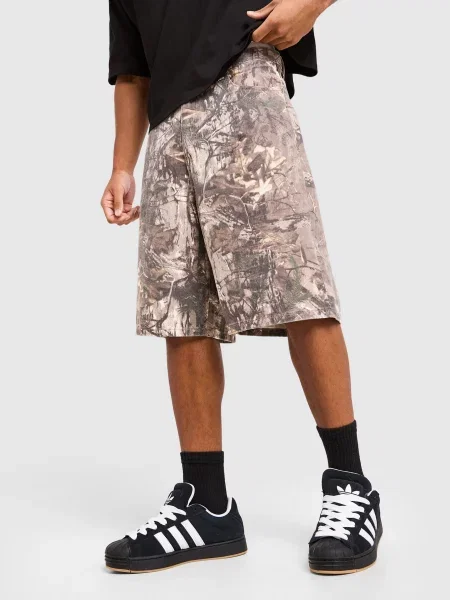 Unlike Humans Szorty Camo Savis
