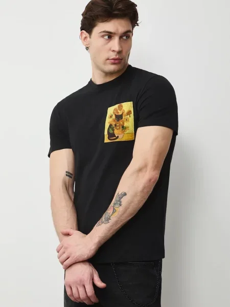 Póló Medicine fekete