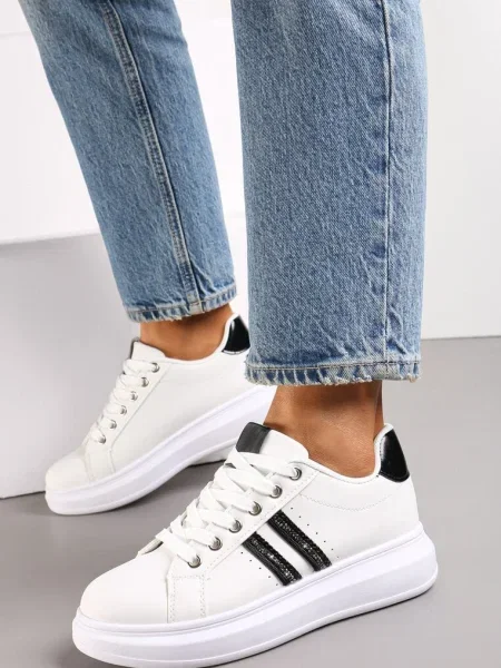 Biało-Czarne Sznurowane Sneakersy z Imitacji Skóry Ozdobione Paskami z Cyrkoniami Isolinna białe