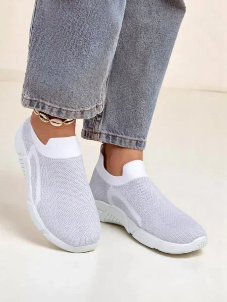 Slip on tenisky Resti biela