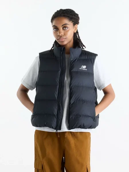 Утепленный жилет New Balance черный