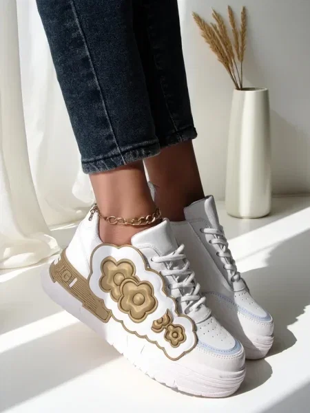 Sneakerși Resti alb