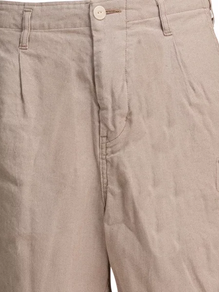 Pantaloni scurți cargo Nonnative plisate