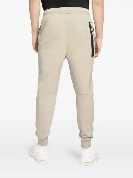 Pantaloni Nike din fleece alergare cu broderie negru