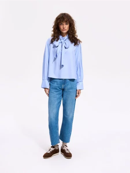 Reserved Blugi straight cropped albastru